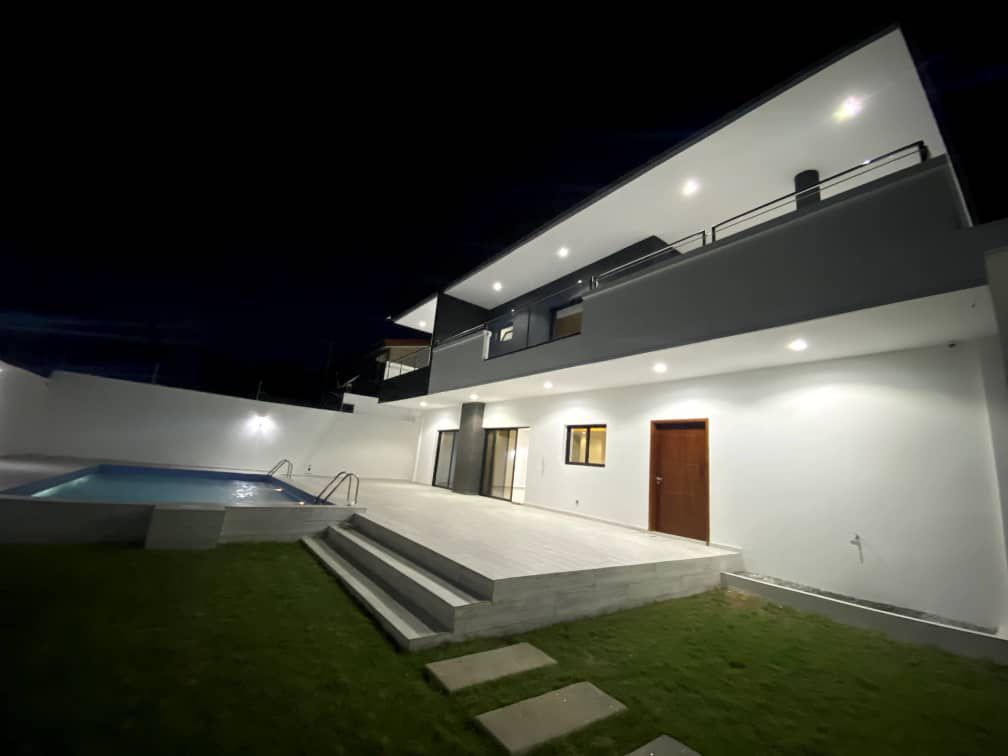 Installation électrique villa Akouedo